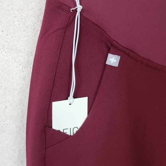 Figs Burgundy Zamora Maternity Jogger Scrub Pants Sz S NEW - Picture 6 of 14